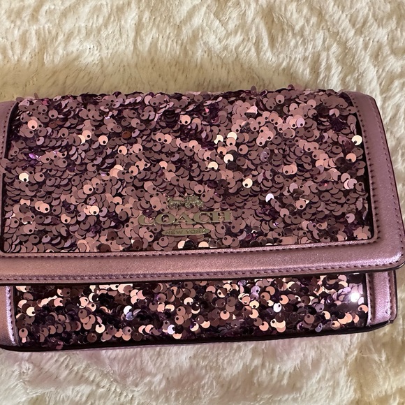 NWT Coach Sequined Bling Square Flip Clutch Pink Metallic Rare $298 - Picture 11 of 11